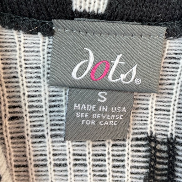 Dots Knit Long Sleeveless Cardigan Cross Sweater | Black | Size Small - Picture 5 of 8